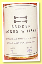 Broken Bones 5 yo 'Peated' (58%, OB, Slovenia, batch #3/23, 2023) Broken Bones 5 yo 'Peated' (58%, OB, Slovenia, batch #3/23, 2023)